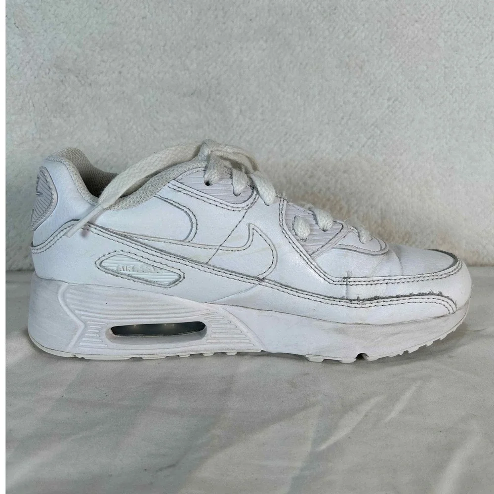 Nike Air Max 90 LTR PS White Metallic Silver Sneakers CD6867-100 Size 2.5Y